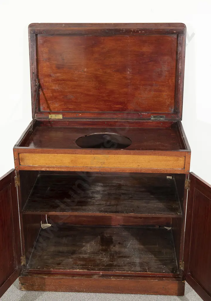 Victorian Mahogany Washstand Image 1++