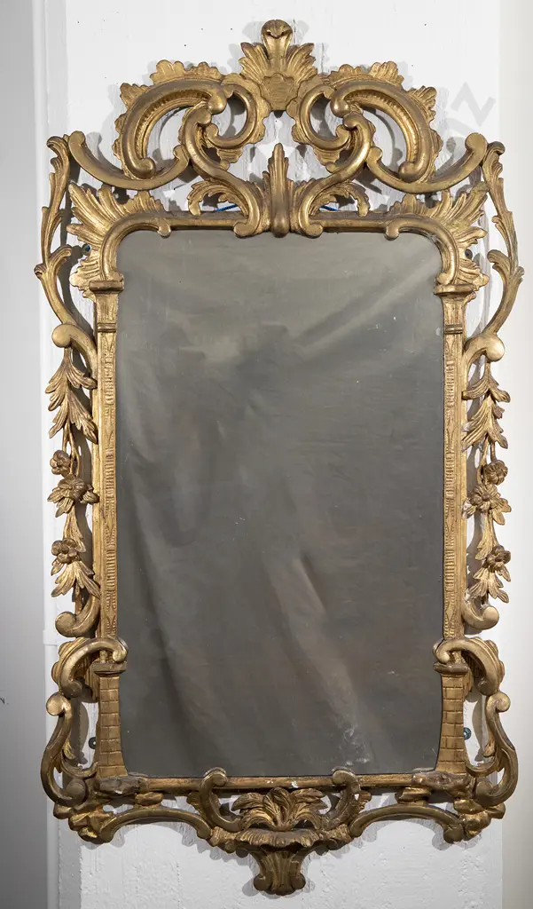 Geo III Gilt Wood Wall Mirror Image 1++