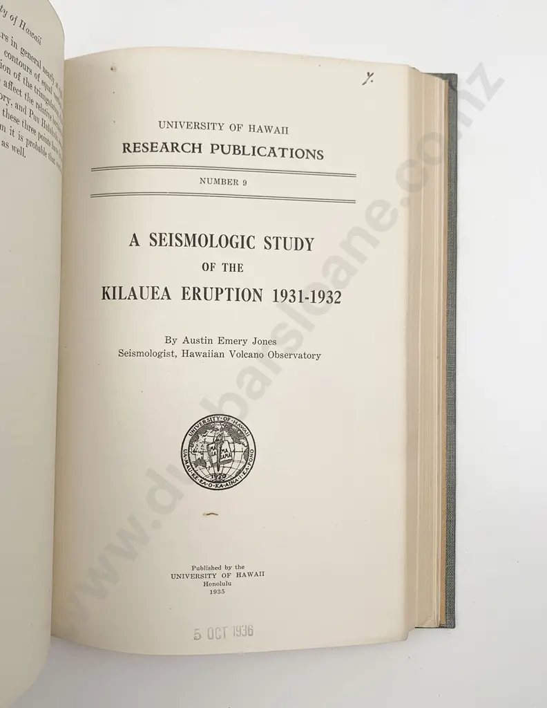 Collection Of Eleven Bound University Of Hawaii Papers 1923-35 Image 1++