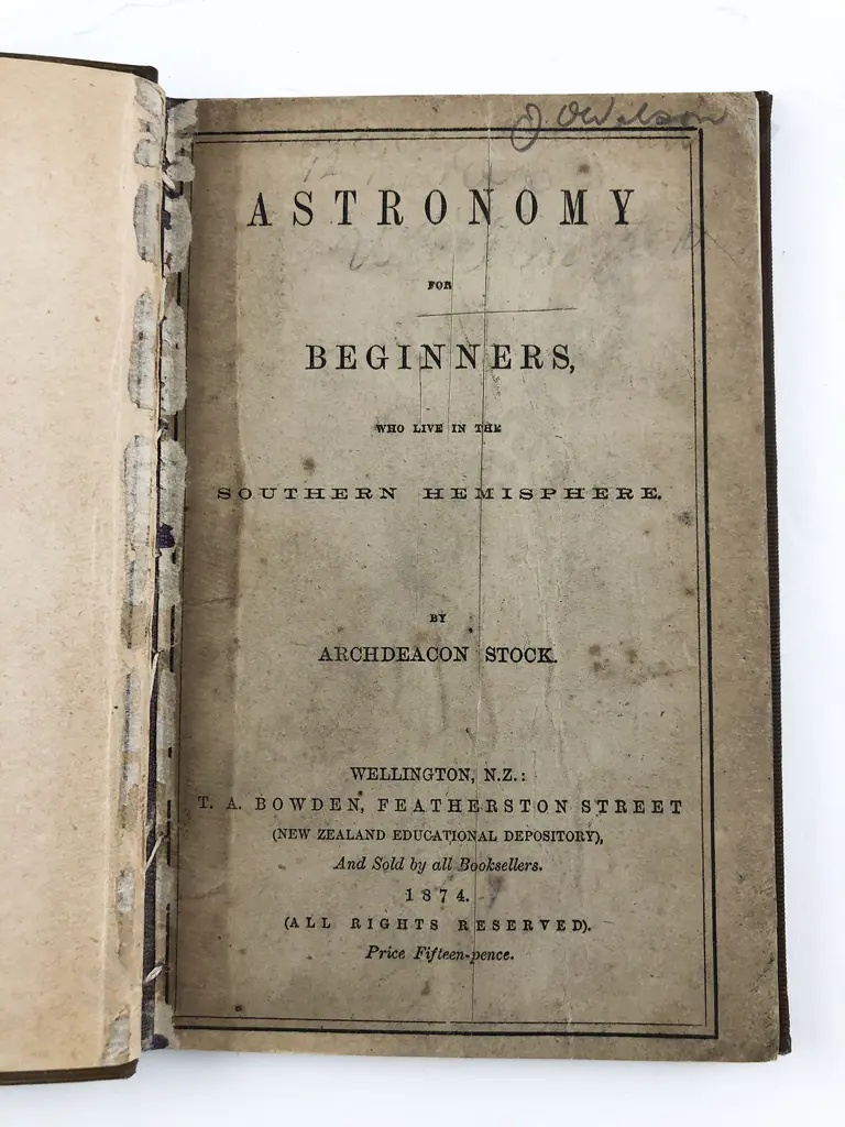 Stock Archdeacon - Astronomy For Beginners Who Live In The Southern Hemisphere Image 1++