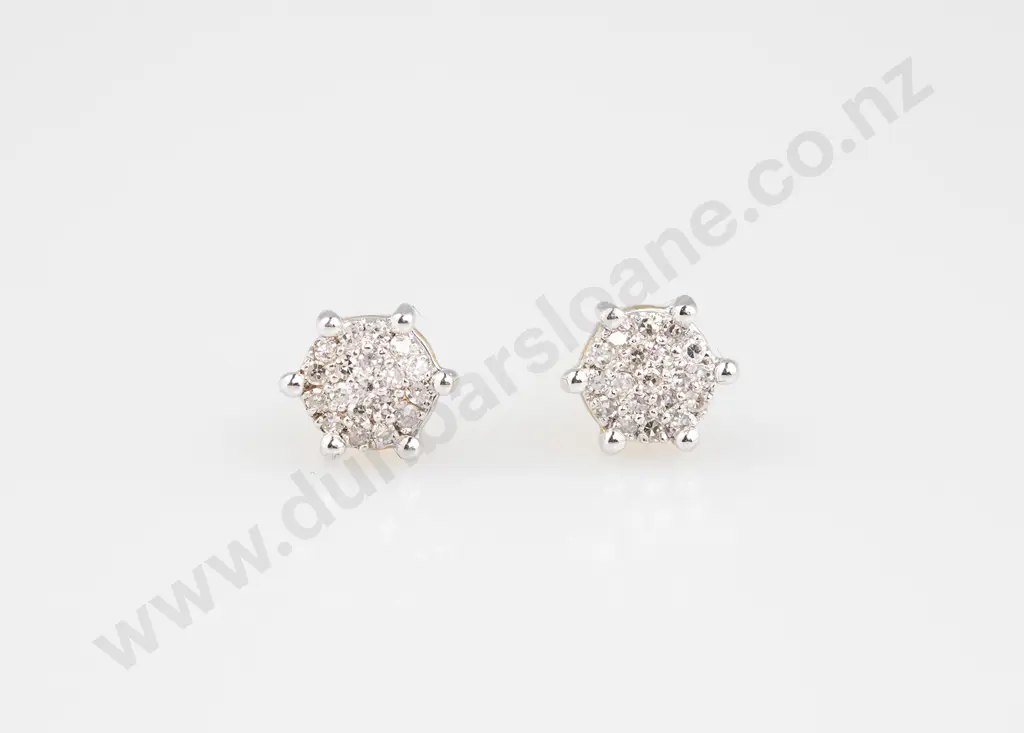 Pair 9ct Diamond Cluster Earring Image 1++