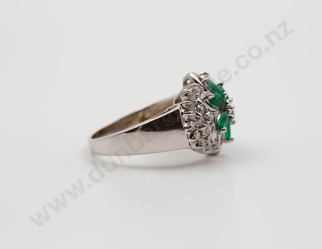 14ct White Gold 32stone Emerald and Diamond Cluster Ring Image 1++