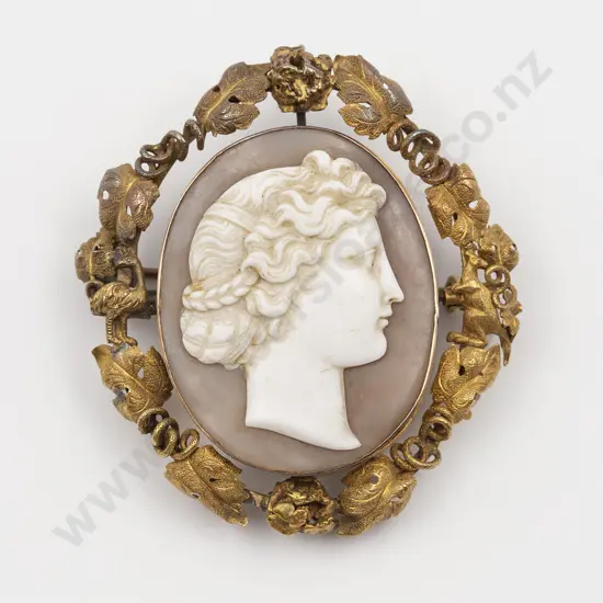 Victorian Grand Tour Cameo Classical Portrait Brooch