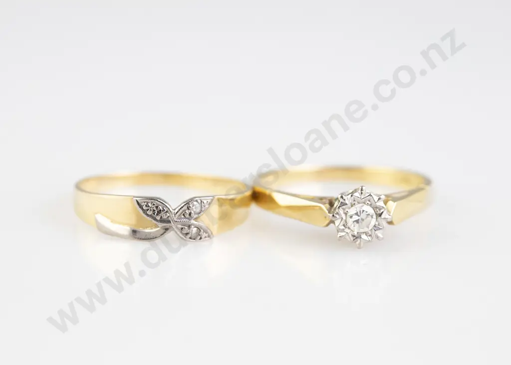 18ct & Platinum Solitaire Diamond Ring and Wedding Band Image 1++