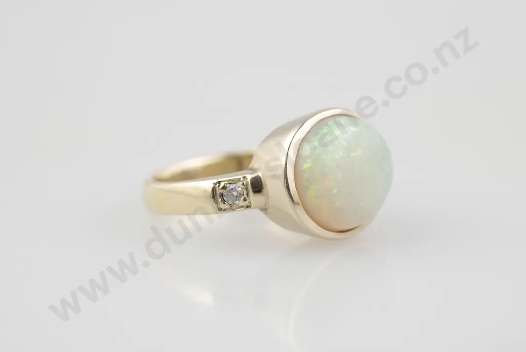 14ct Single Opal Dress Ring Image 1++