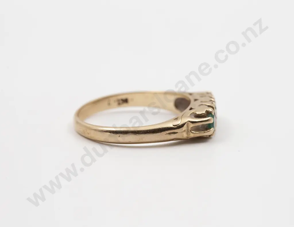 9ct Three Stone Emerald Bridge Ring Image 1++