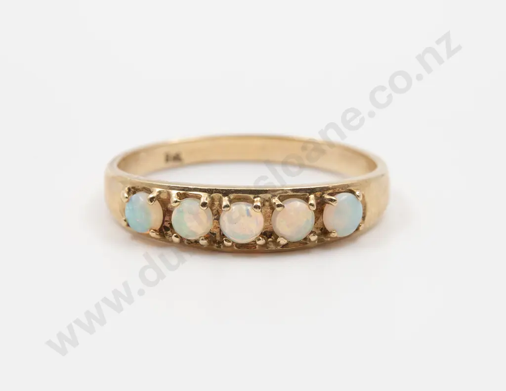 9ct Five Stone Opal Ring Image 1++