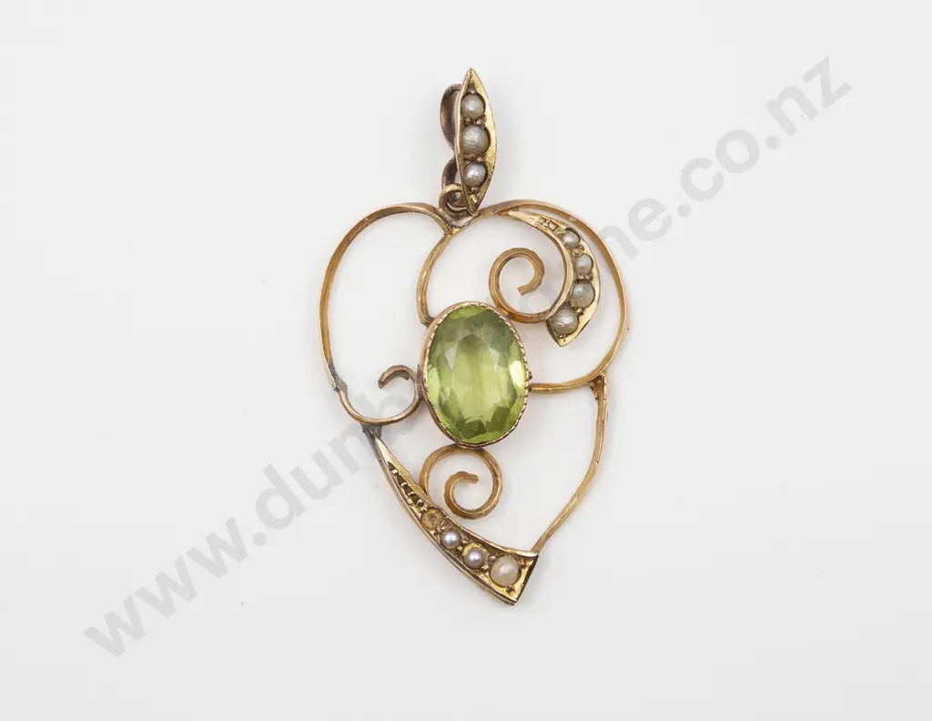 Edwardian 9ct Green Peridot and Seed Pearl Pendant Image 1++