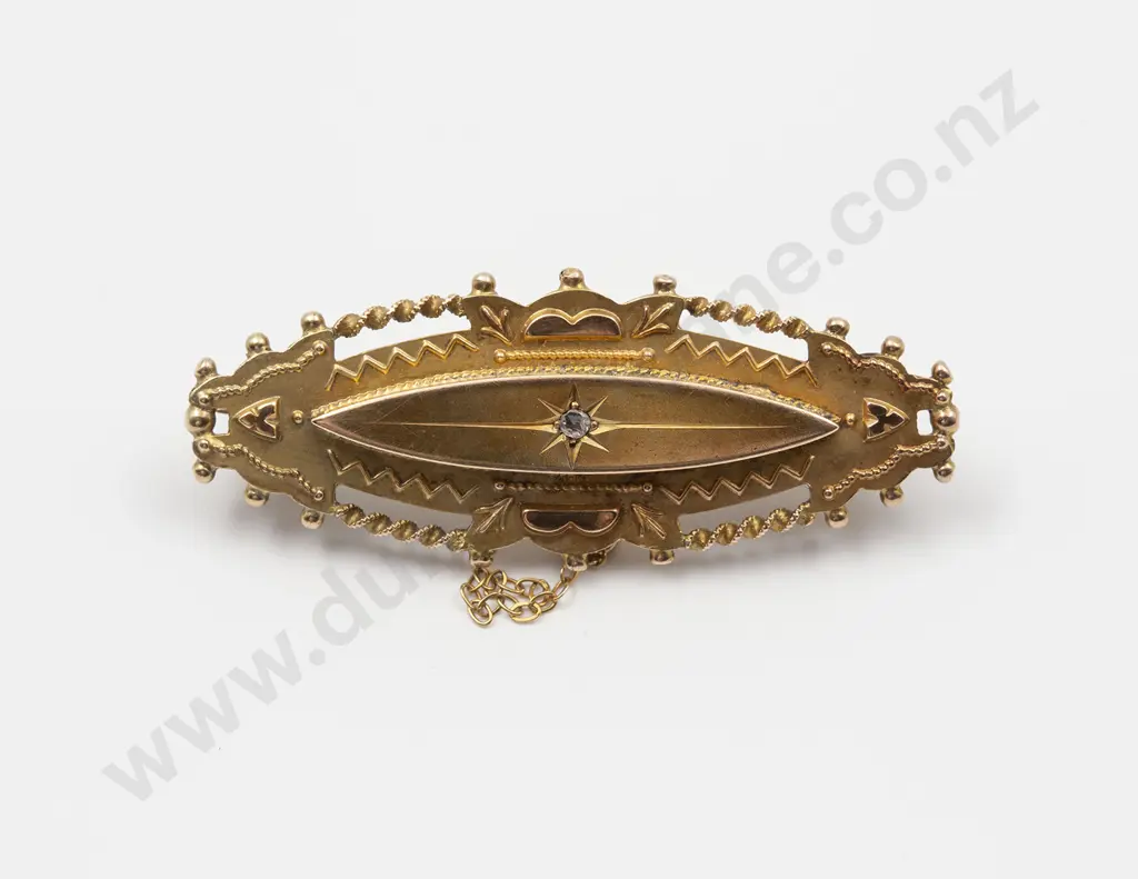 Late Victorian 9ct Lozenge Target Brooch Image 1++