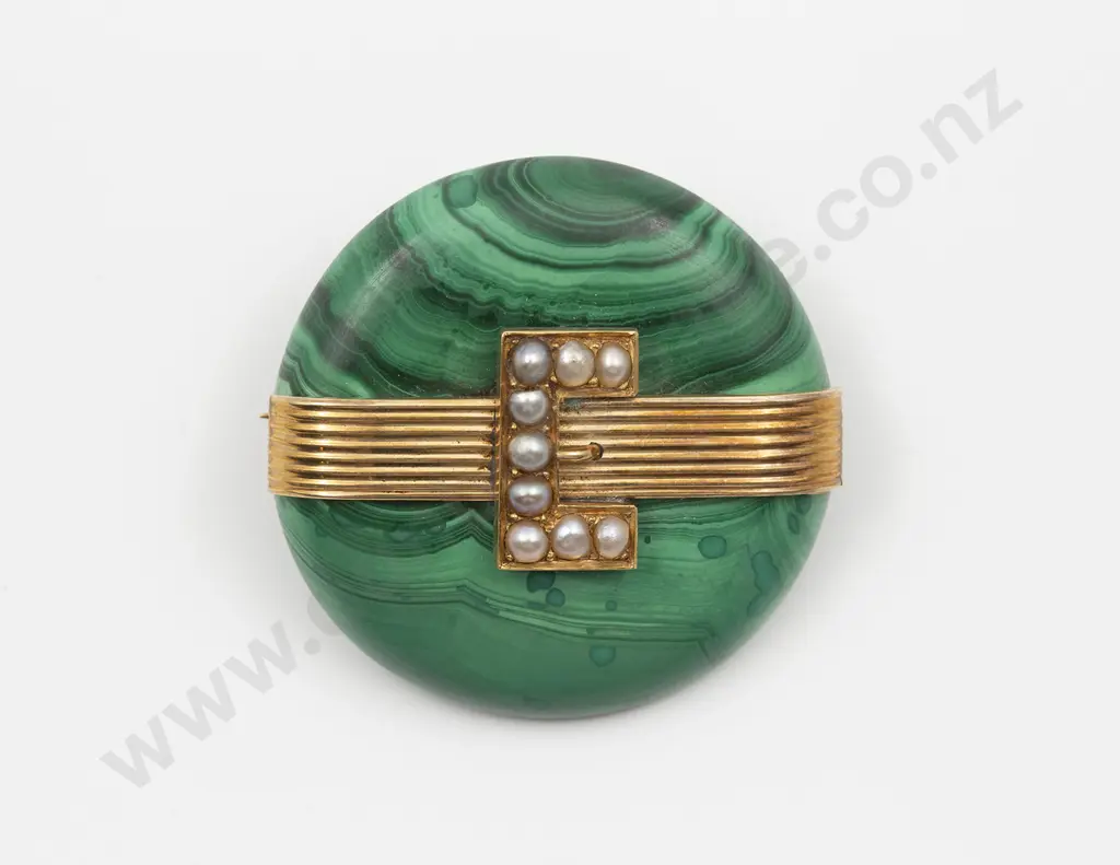 9ct Malachite Circle Brooch Image 1++