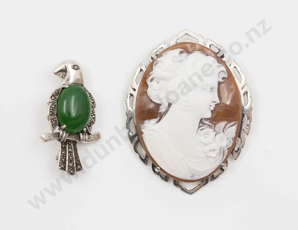 S/S Mounted Portrait Cameo Brooch and Parrot Brooch Image 1++