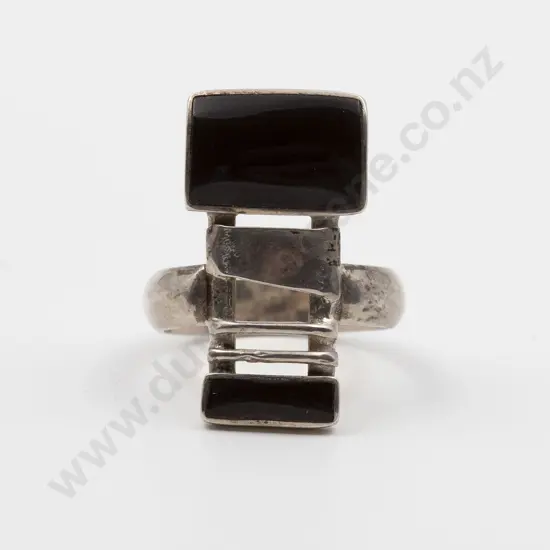 Peter Minturn S/S and Onyx Ring