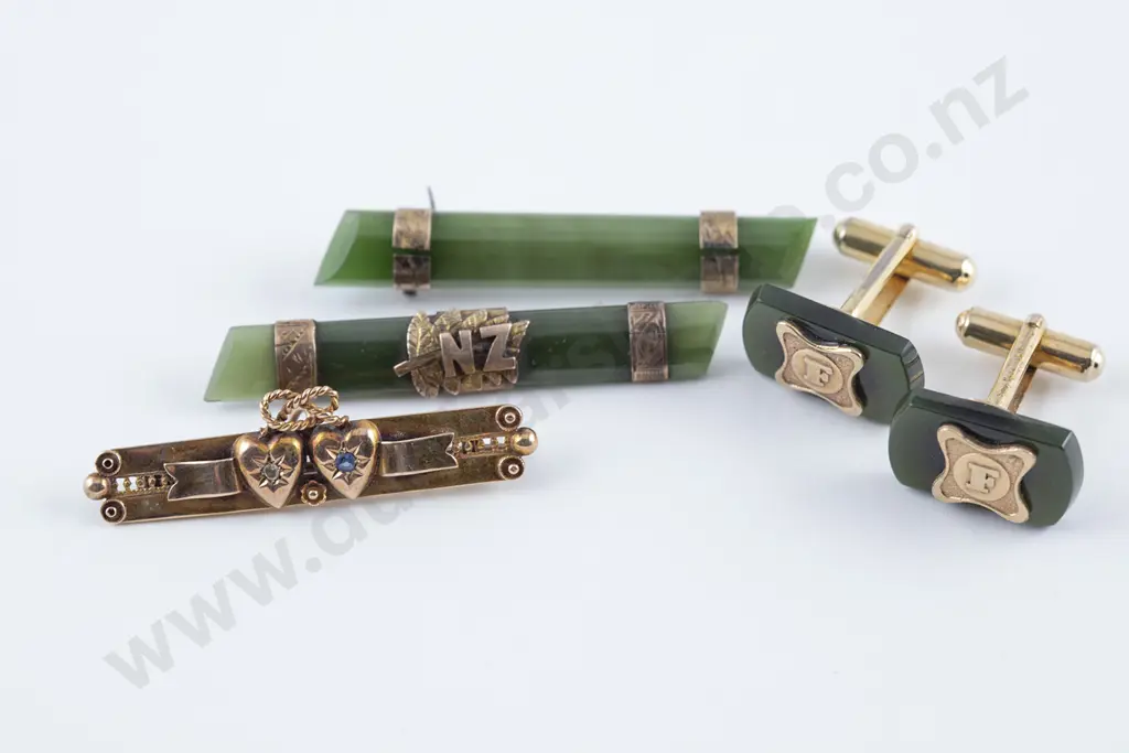 NZ 9ct and Greenstone Jewellery Image 1++