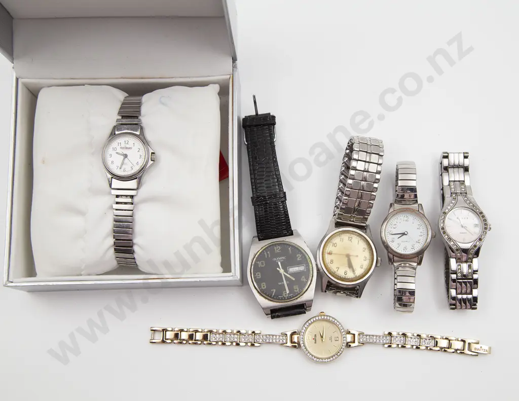 Six Various Gents and Ladies Wrist Watches Image 1++
