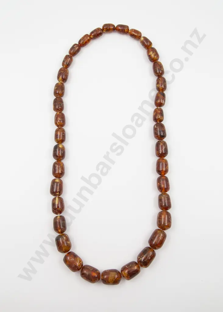 Vintage Slightly Graduated Amber Bead Necklace Image 1++