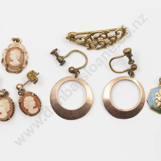 Two 9ct Gold Earrings