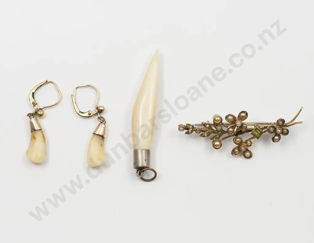 Edwardian 9ct Spray Brooch Image 1++