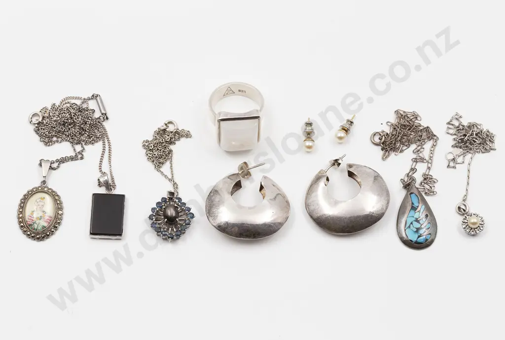Silver Jewellery Image 1++