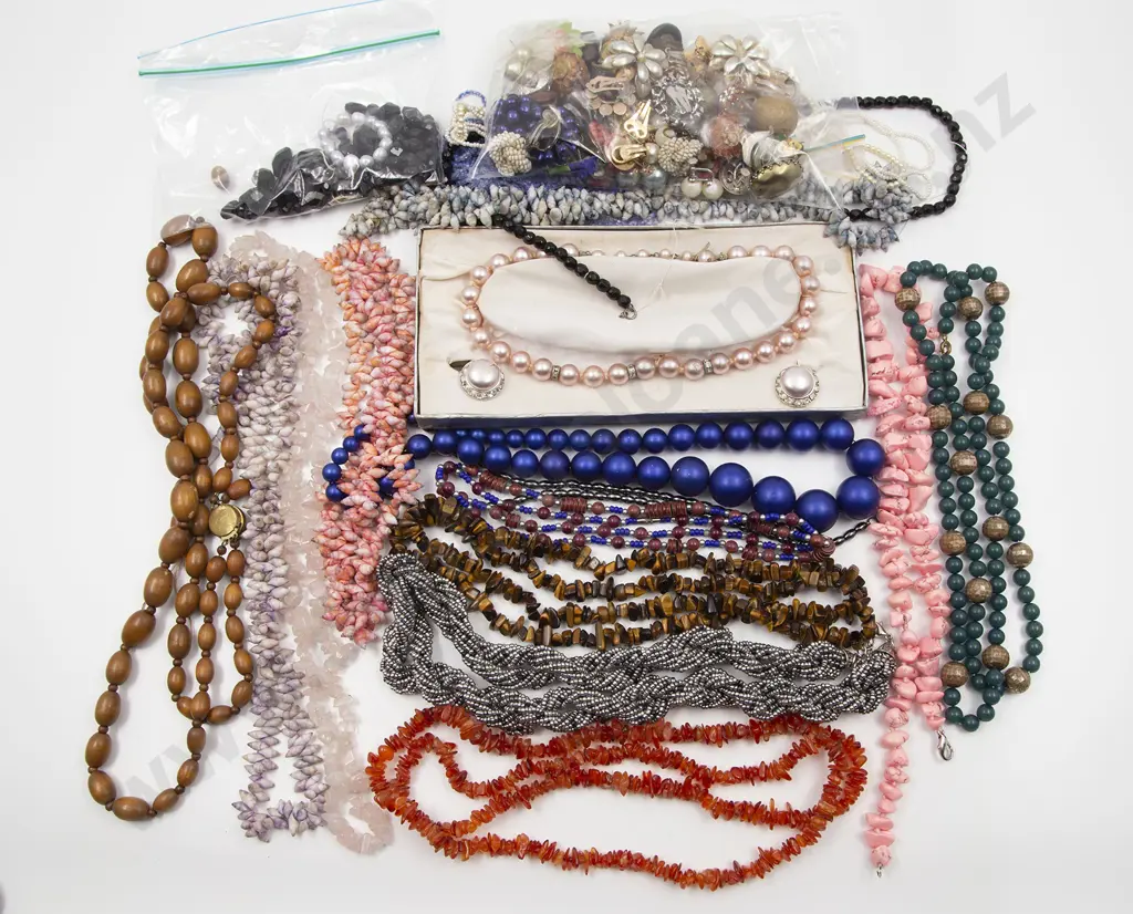 Collection Bead Necklaces and Costume Earrings Image 1++