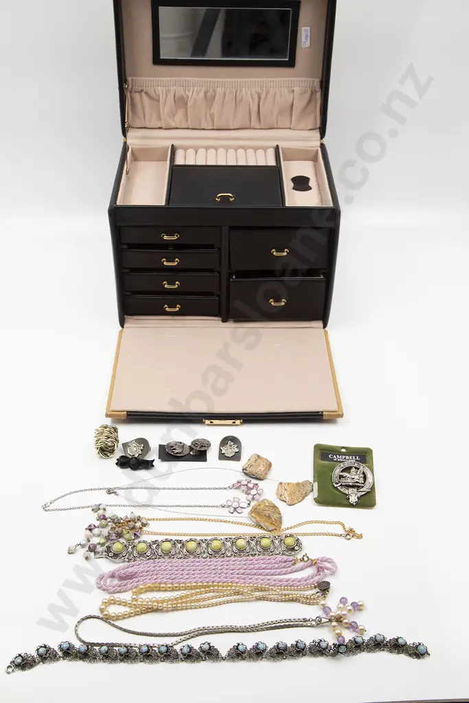 Leathersmith of London Jewel Case Image 1++