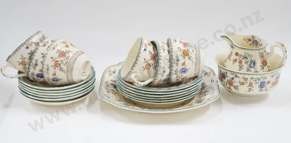 Spode "Royal Jasmine" Part Tea Set Image 1++