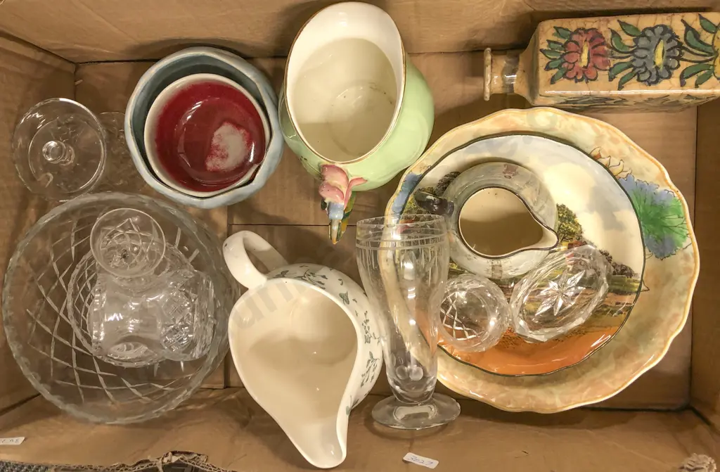 Qty of Assorted Crystal and China Image 1++