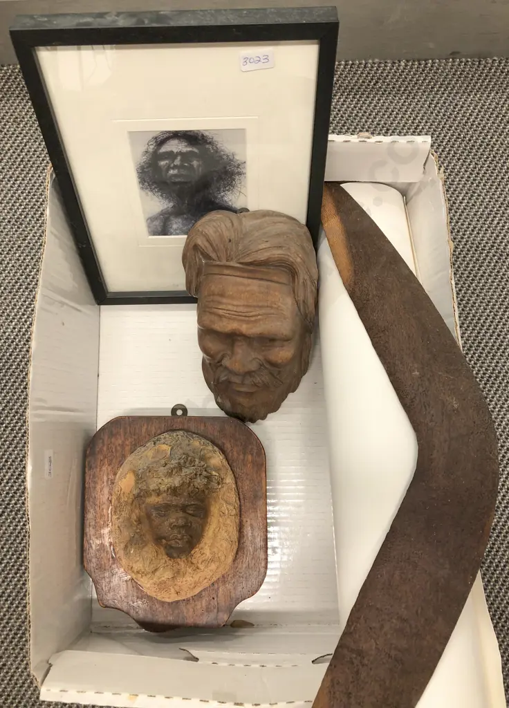 Qty of Assorted Aboriginal Artwork and Wood Ware etc. Image 1++
