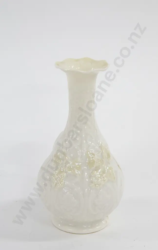 Belleek Vase (AF) Image 1++