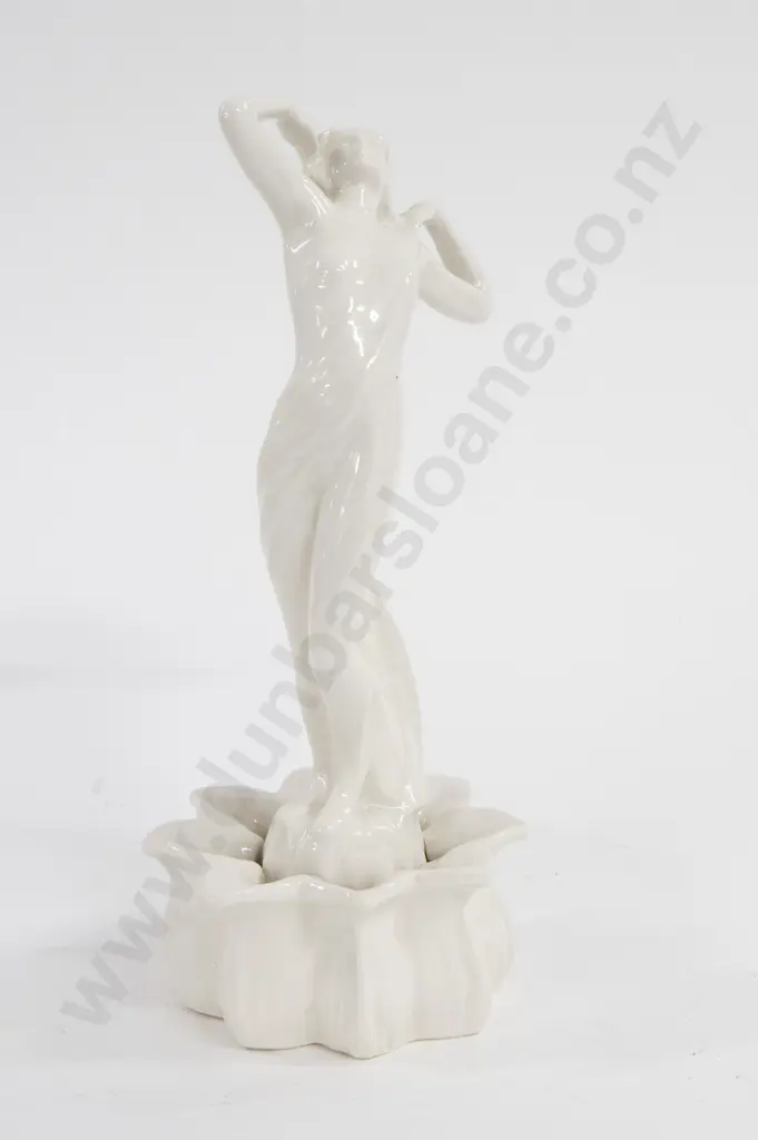 Cowan Flower Frog Vase Image 1++