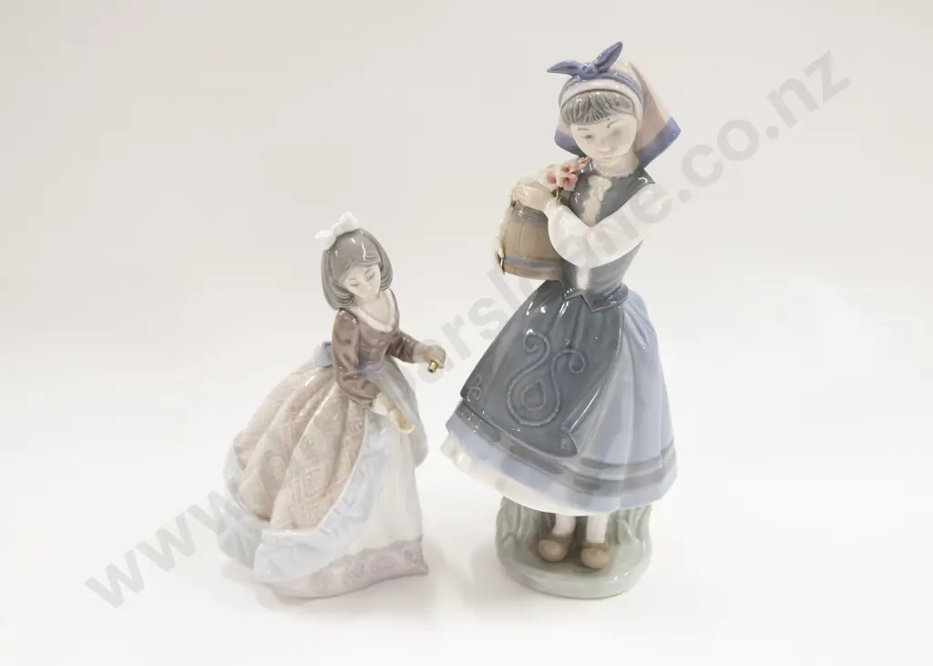 2 Lladro Figures (AF) Image 1++