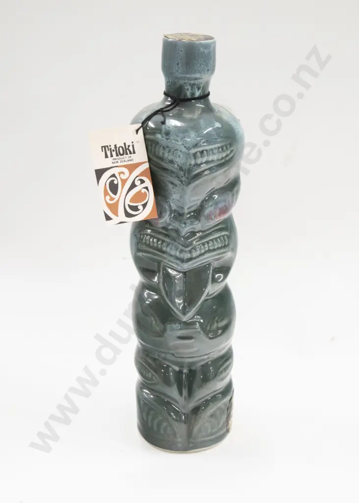 Ti-toki Liqueur Full Decanter Image 1++