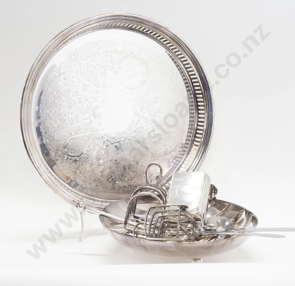S/S Trinket Box (AF) Together With Assorted S/P and Small Qty of S/S Tea Spoons Image 1++