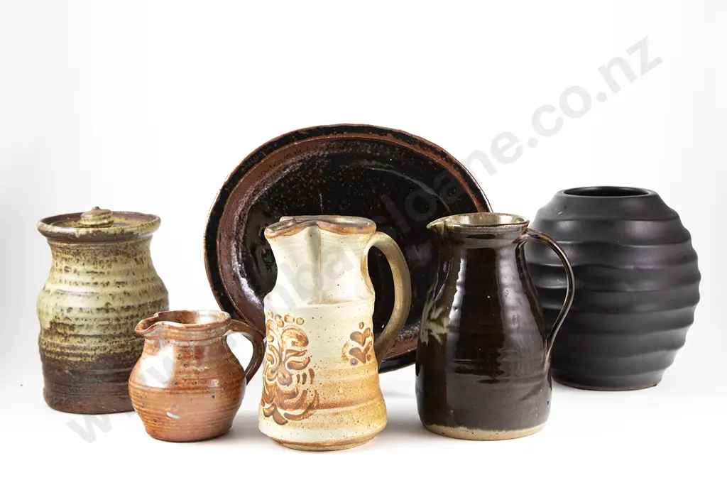 Six Various NZ Pottery Pieces Image 1++