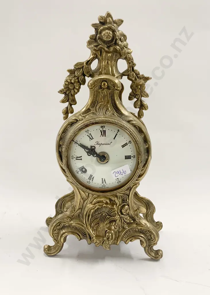 Italian Gilt Metal Decorative Mantel Clock Image 1++