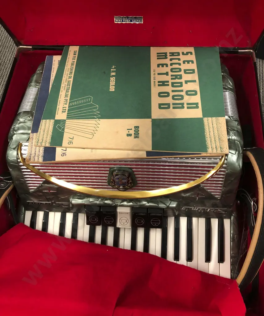 Settimio Soprani Piano Accordion in Case Image 1++