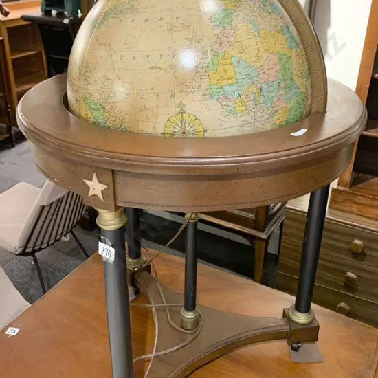 Globe Lamp
