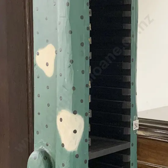 Frog Form CD Rack
