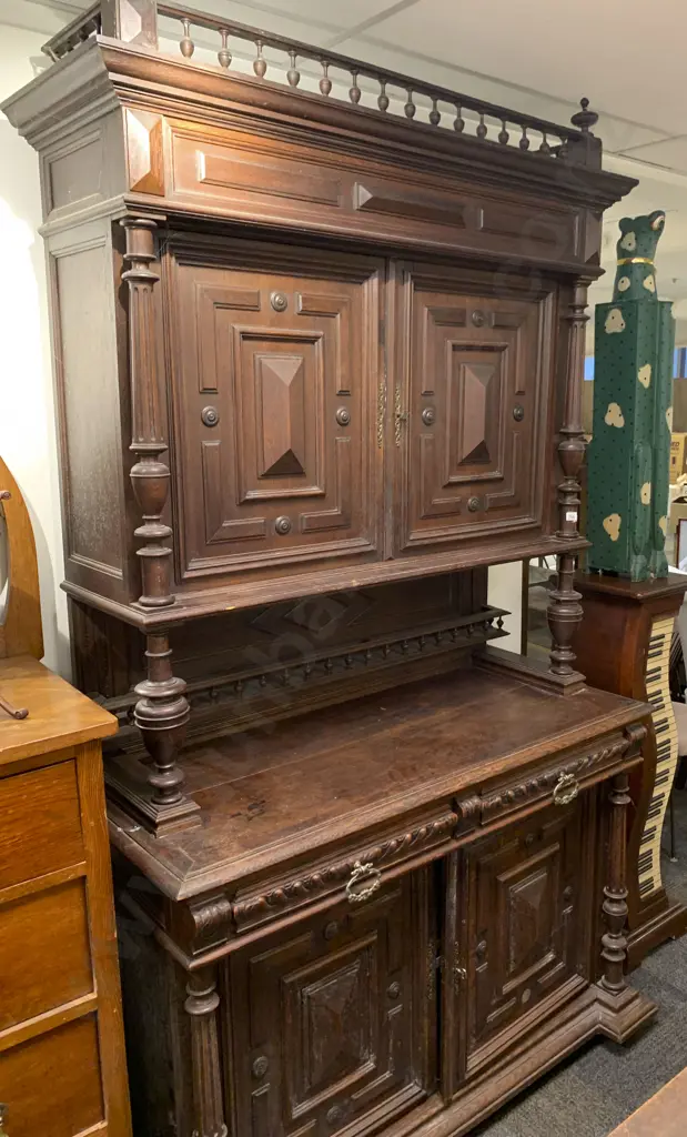 C19th European Oak Dresser Image 1++