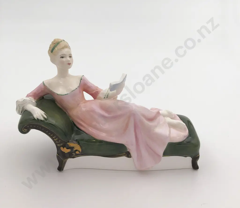 RD Figure "Repose" HN 2272 Image 1++