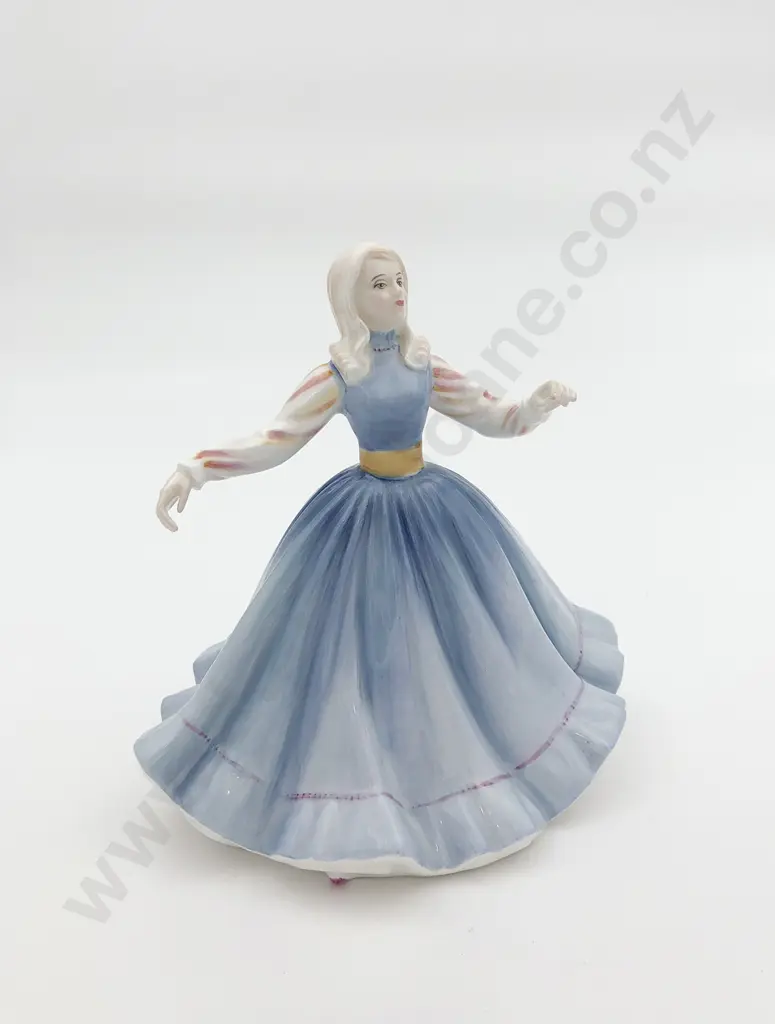 RD Figure "Jennifer" HN 2392 Image 1++