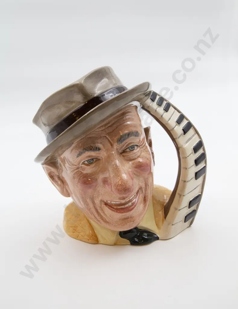 Large RD Character Jug "Jimmy Durante" Image 1++