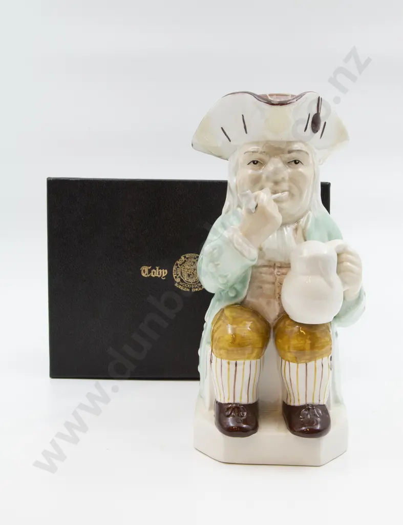Boxed Toby Jug "Benjamin Toby" No. 194 Image 1++
