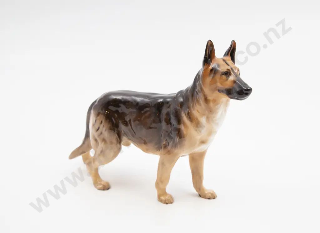 RD Dog Figure HN 1116 Image 1++