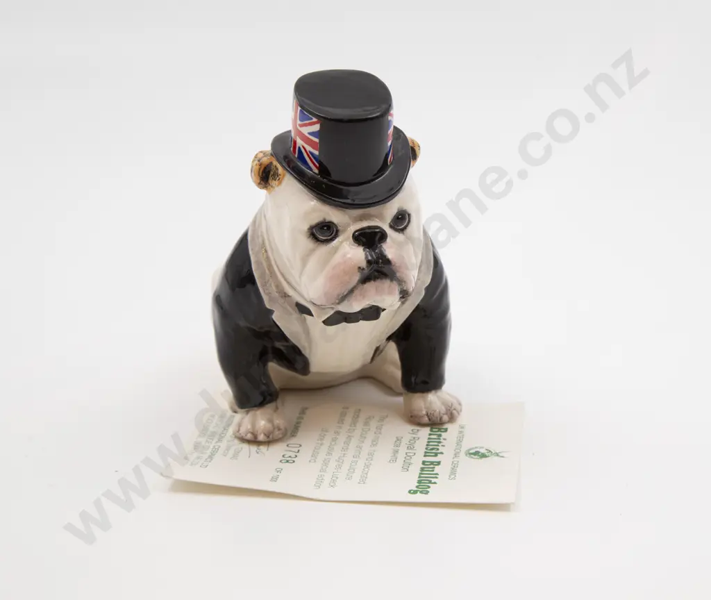 RD Figure "The British Bulldog" (White) No. 0738 Image 1++