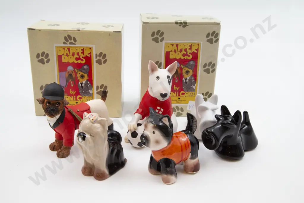 Two Sets of Dog Salt and Pepper Shakers Together With Two Dapper Dogs Figures Image 1++
