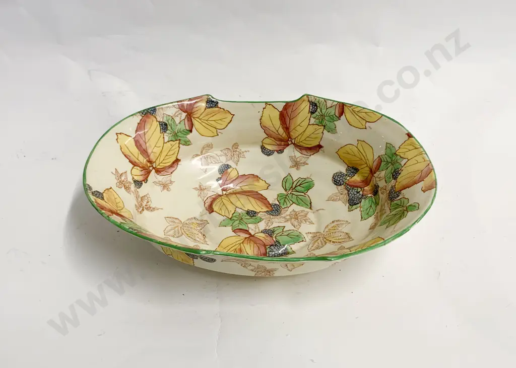RD Oval Fruit Bowl "Blackberry" Image 1++
