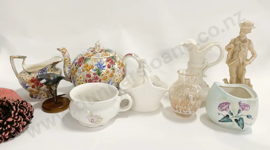 Small Box of Assorted Including Figures and Tea Pot and Belleek Jug (AF) Image 1++
