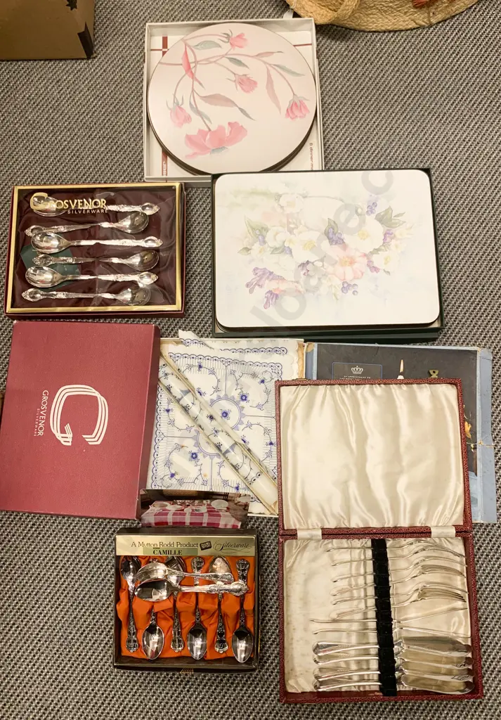 Qty of Assorted Boxed Cutlery and Place Mats etc. Image 1++