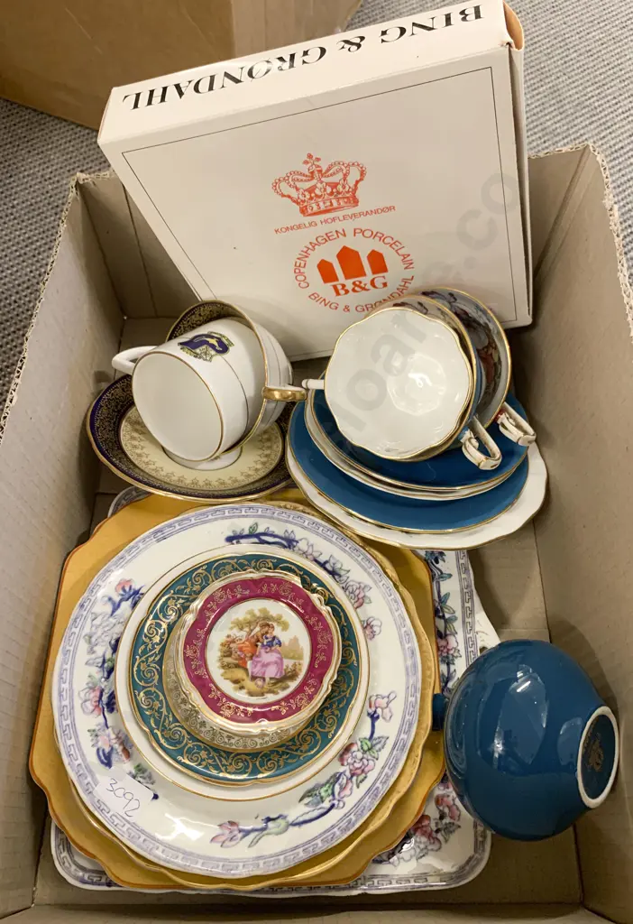 Qty of Assorted Fancy China Together With Boxed B&G NZ Commemorative Plate Image 1++