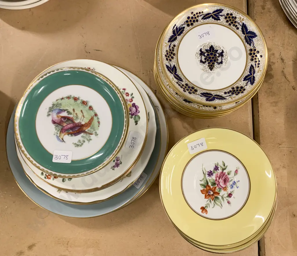 Qty of Fancy China Plates and Saucers Including Royal Worcester and Minton's Image 1++